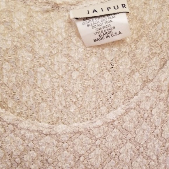 Cream colored sheer top. - Picture 4 of 4